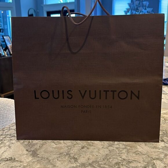🛍️ Vintage Louis Vuitton Shopping Bag - 15.75” x 13.25” x 6” - Classic - Picture 1 of 3
